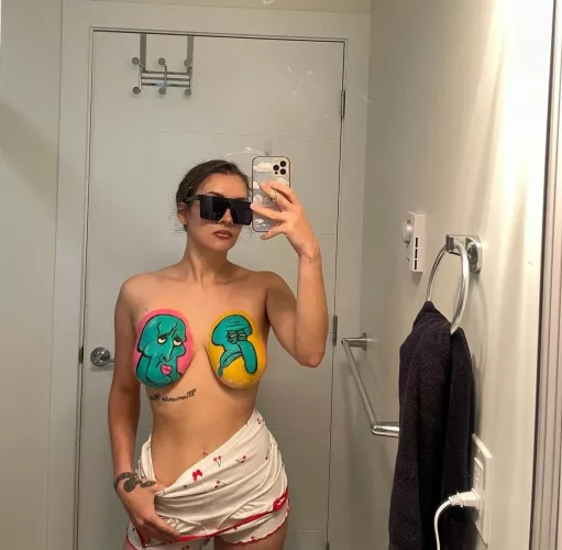 Can’t hang out, busy doing art stuff by sashaforfvcksake