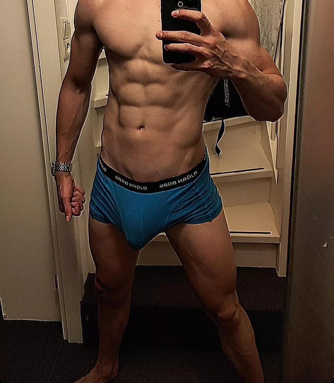 Come take this off in my dm's ;) (19yo) posted by OwCo010