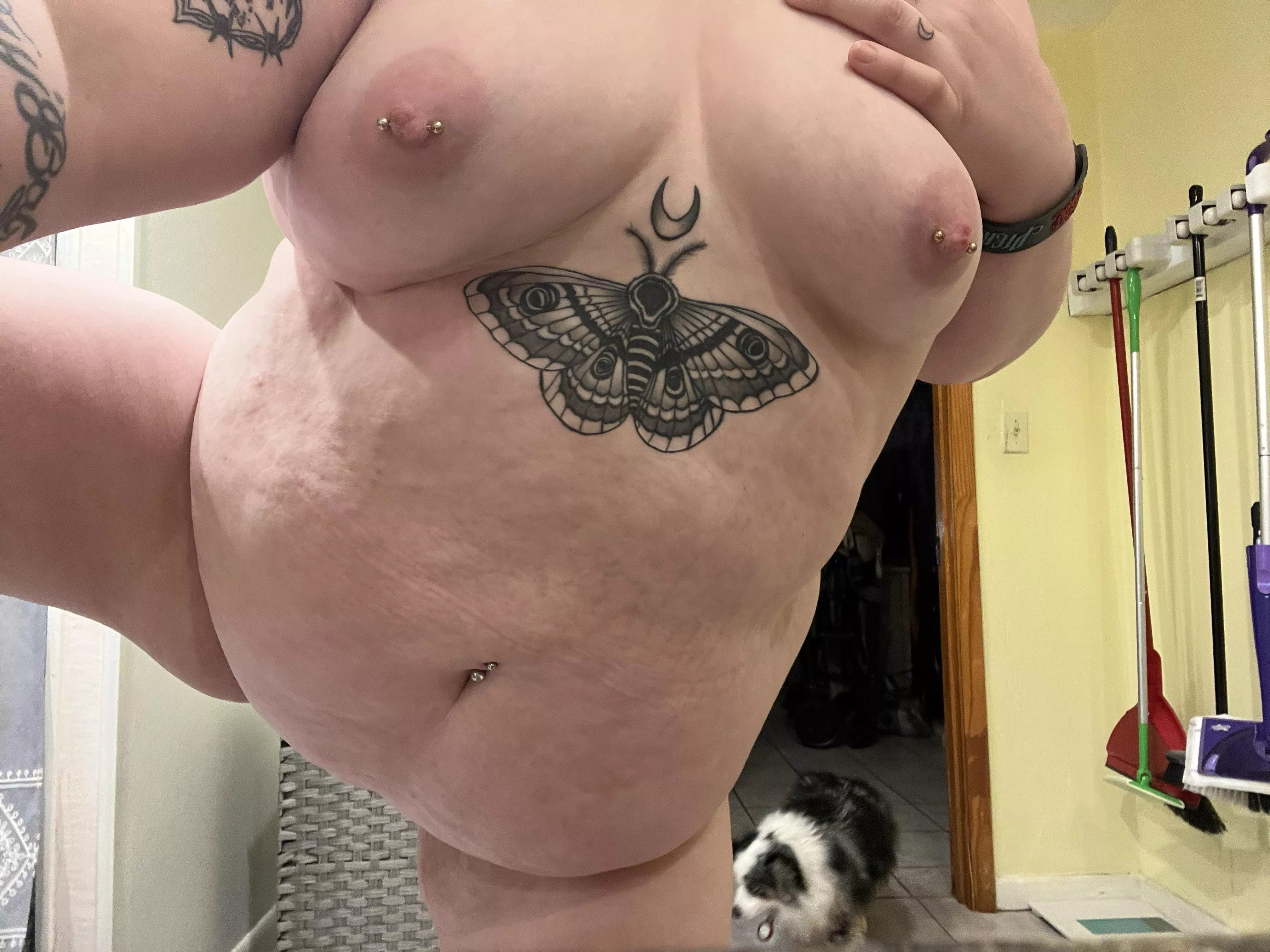 did this make ur cock twitch? posted by bunnikisses