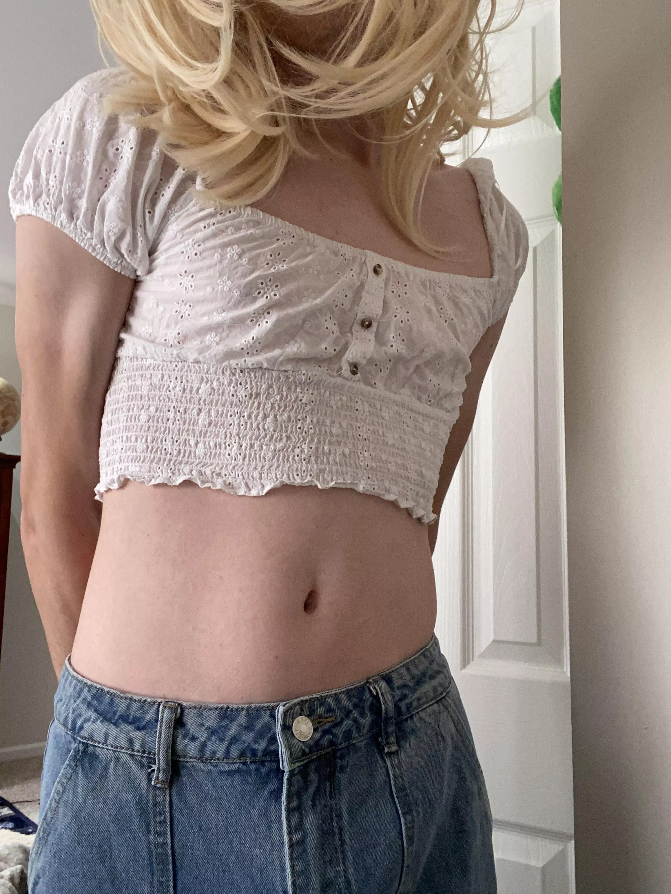 Felt cute, might delete later posted by bdsmmsdb1