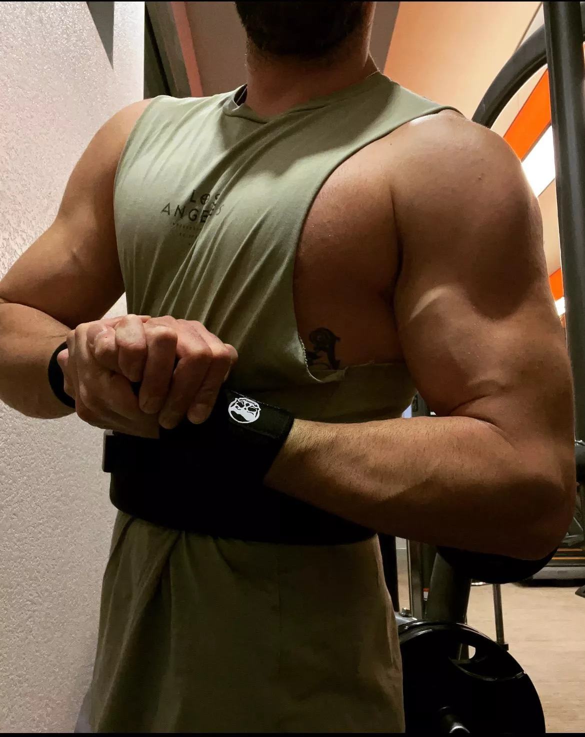 Grip level 10 posted by Troy_Light_