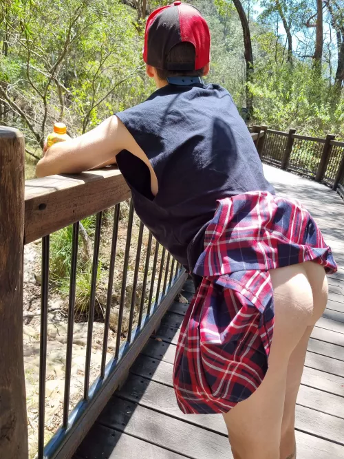 I think the wind is horny ;) by KinkyMates69