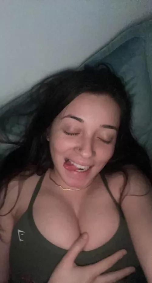 Massive in green by anonymous123456_