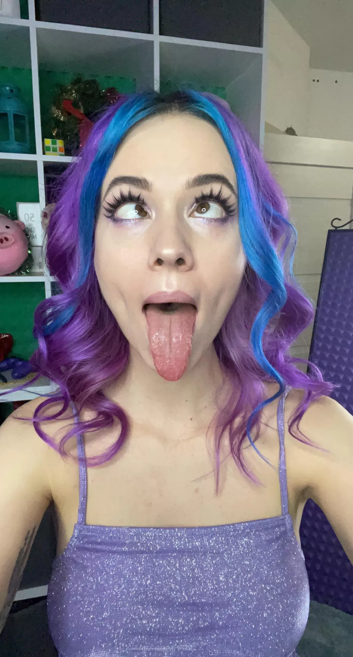 Put something inside posted by CharmingMistress