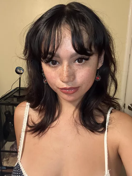 Rocking my natural hair by NumerousMutation