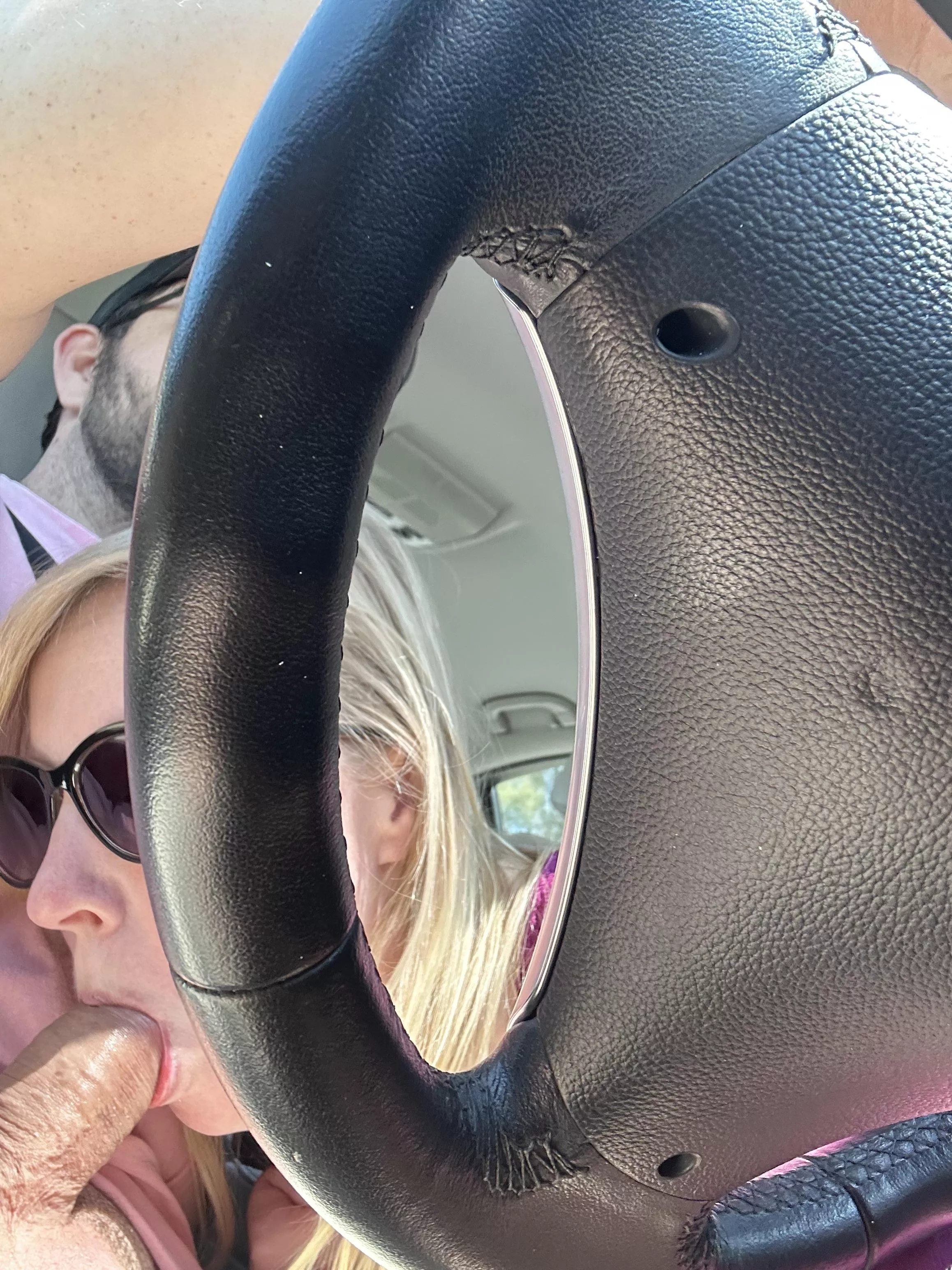 Sunday selfie 😜 posted by mightbeyourneighbour