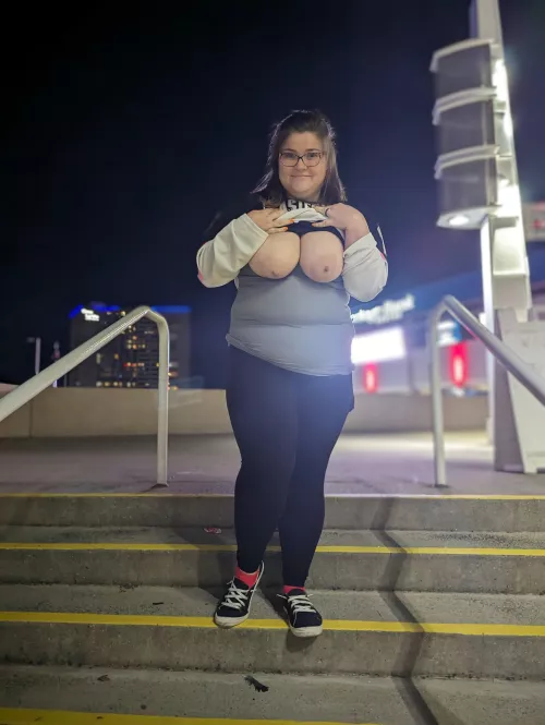 Thanks Cincy, the game didn't go well but that meant sneaking out early to show off 😘😘 by Jazzabell793