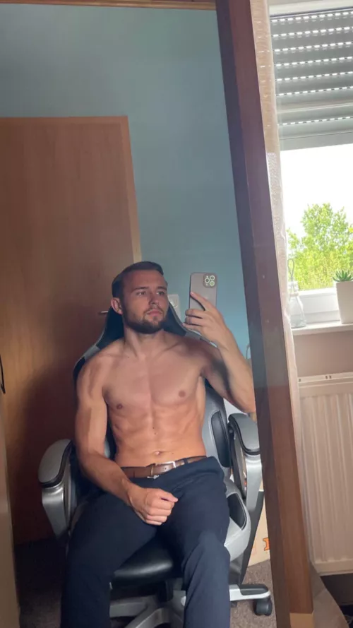 2 vs by Moonshotsbenny67