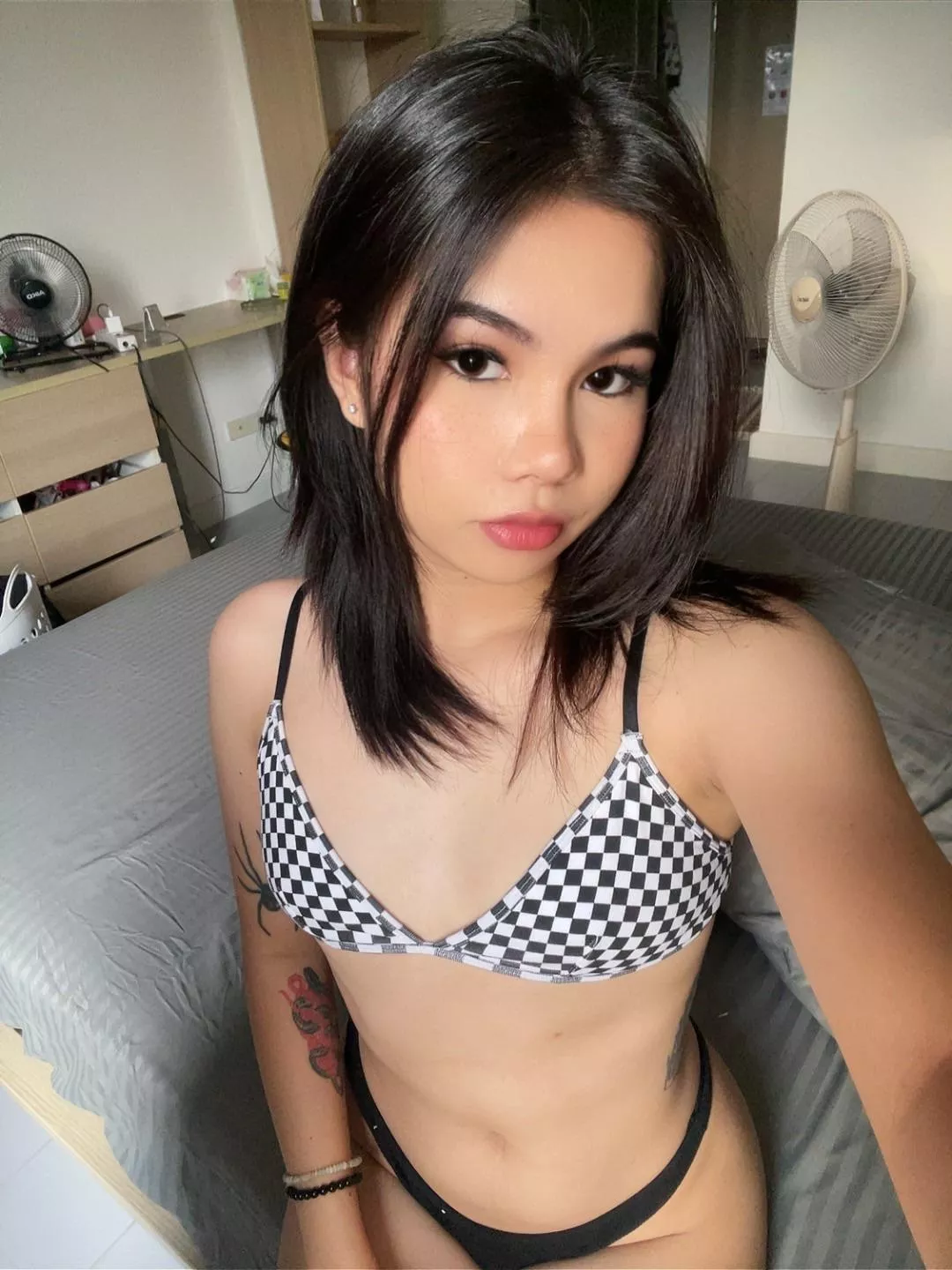 Can anyone cheer me up? posted by lonerunoff99