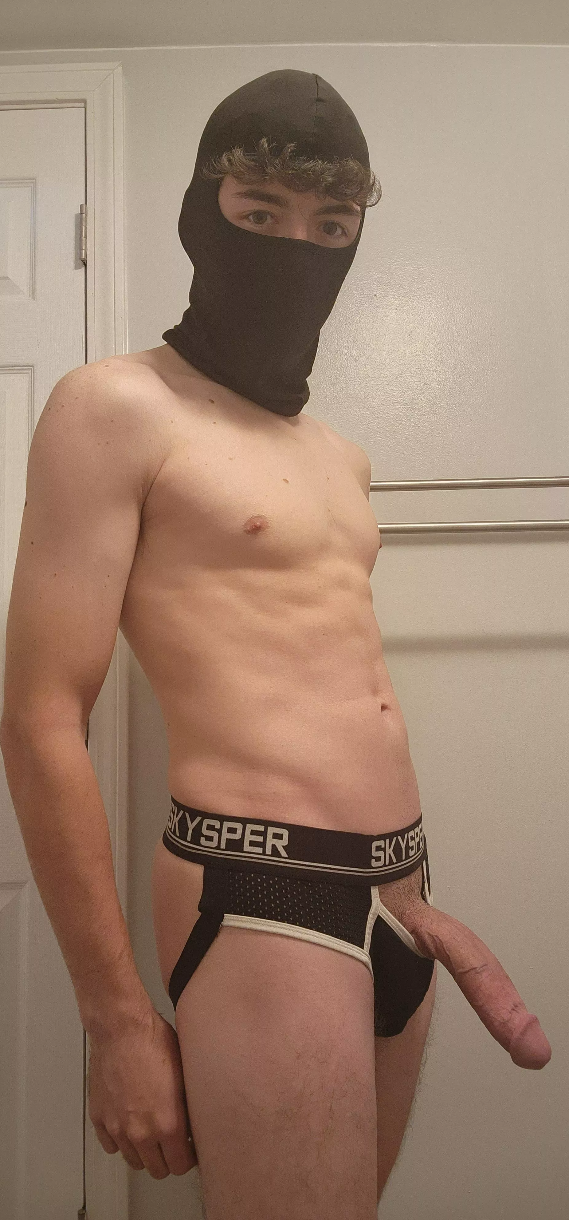 Can't contain me when I'm hard... but do you like them? posted by xDMauiWauiDx