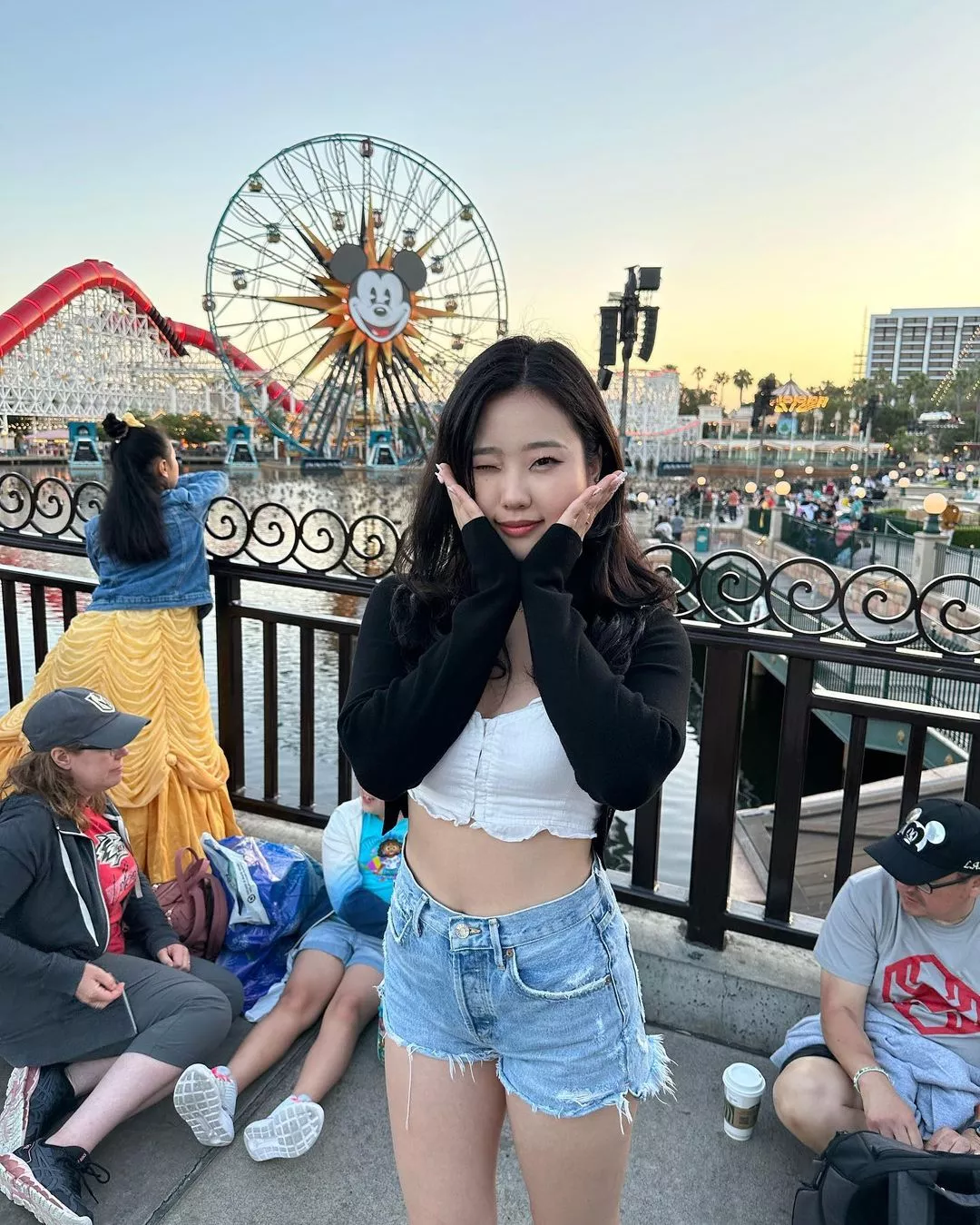 Cutie posted by Majestic_Painter8660