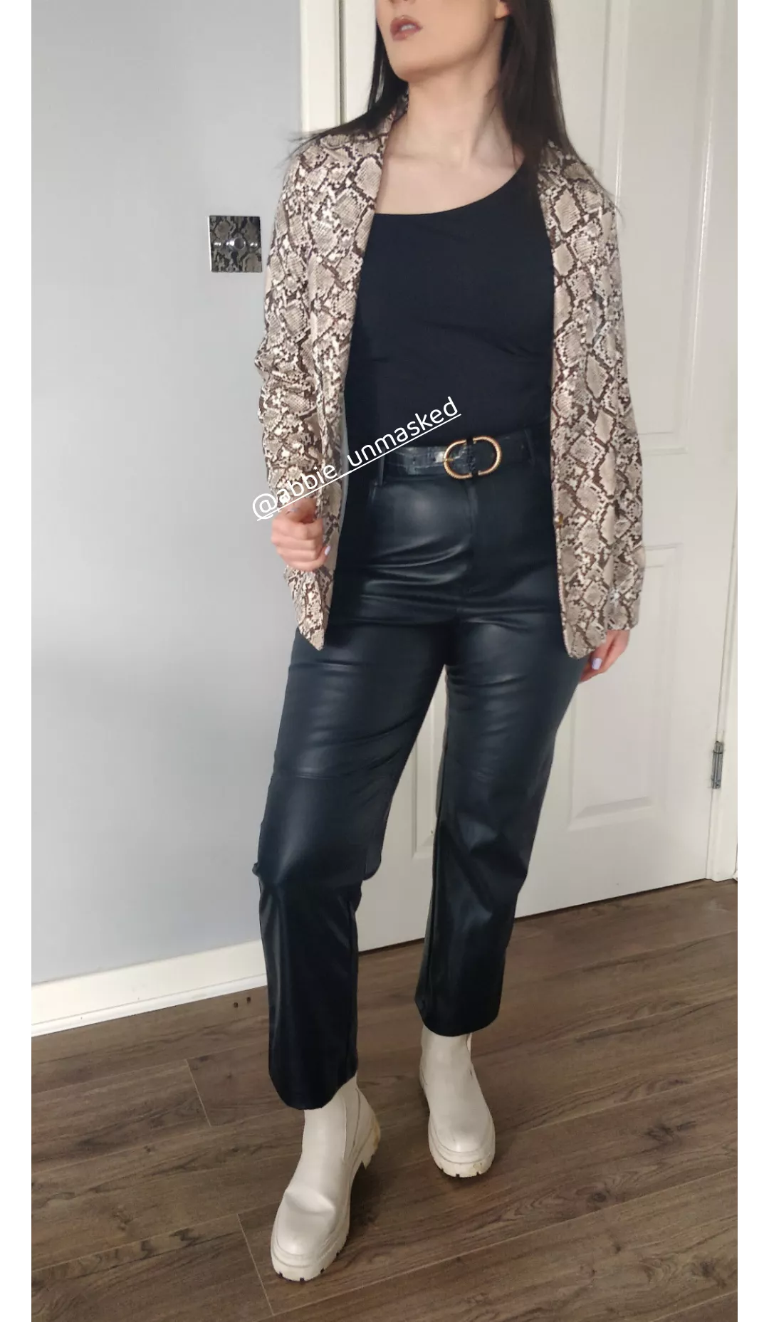 Double Leather, double the Fun 🖤👑 posted by abbie_unmasked