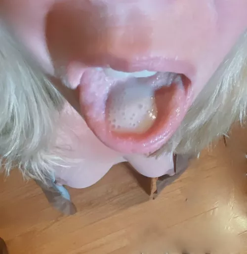 Feed me another load of cum, please by ToriLove46