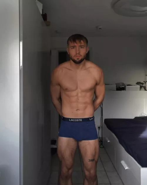 go down for me by Moonshotsbenny67