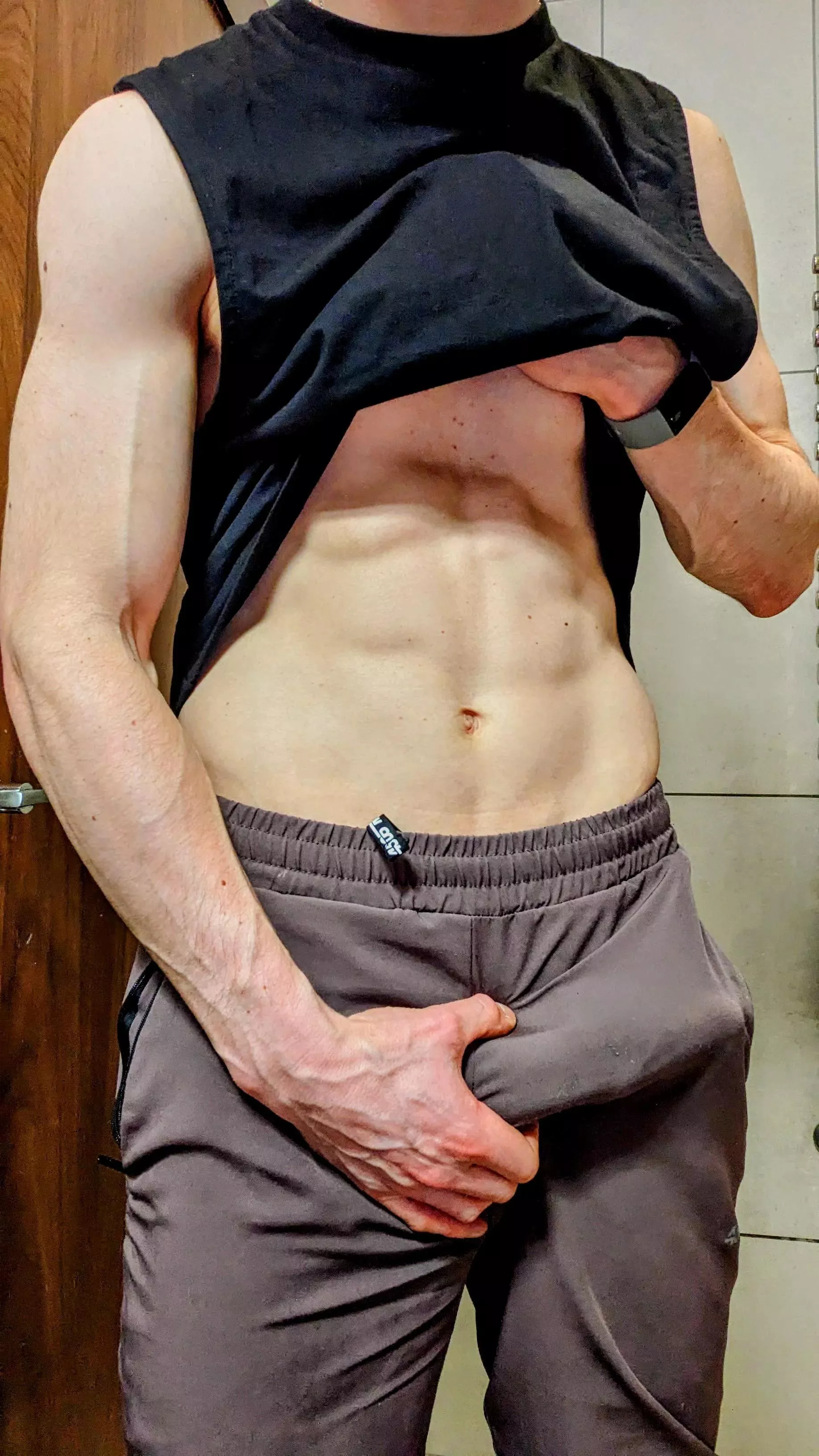 Go On - Touch it posted by Veinboi11