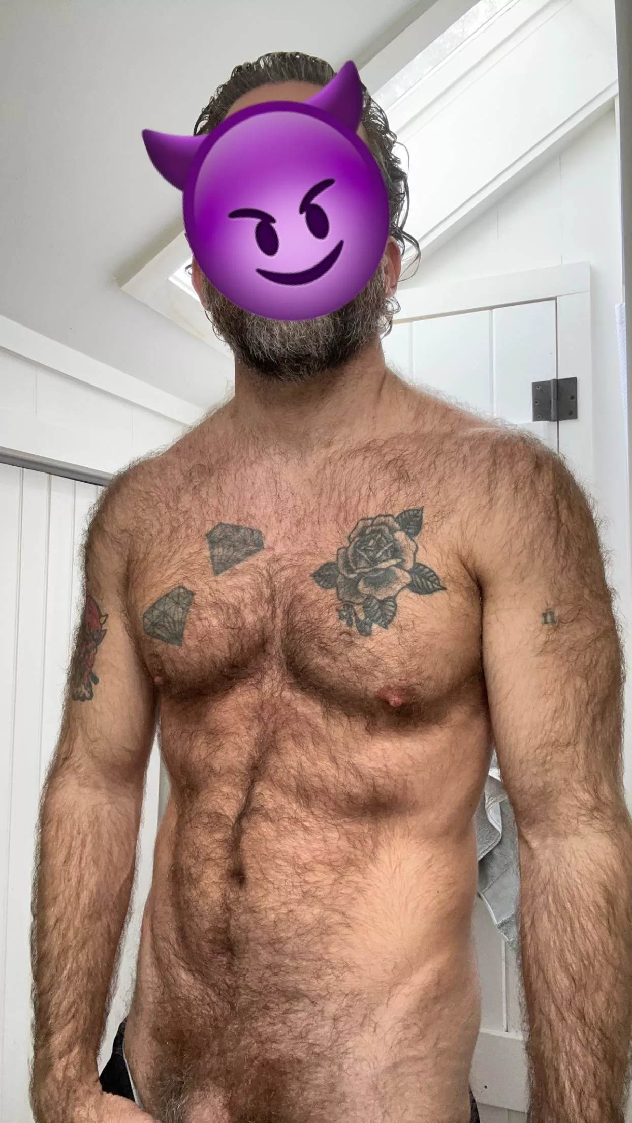 Hairy hairy hairy posted by xxjamesforredditt