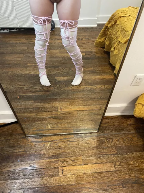 I made some rope laces for my thigh highs by stellamuse_69