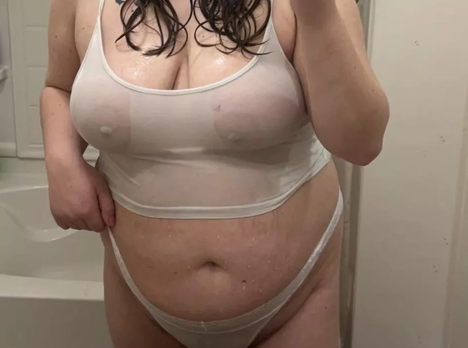 I thought the people in this sub might like this pic posted by Both-Pomegranate-670