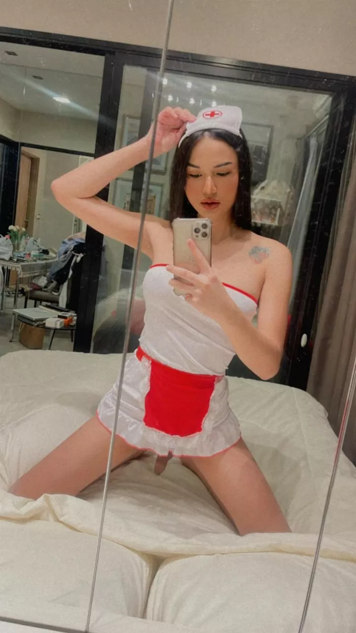 leave a ❤️ i if you'd let this nurse heal you 😘 posted by darksbrunch