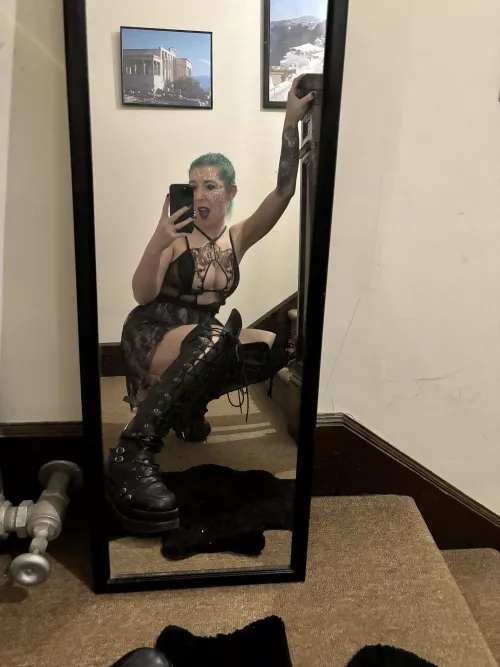 Nice big ones tonight by sirenskiss3