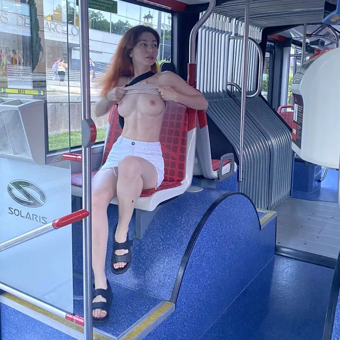 Public nudity does no harm posted by FaintlyWaive325