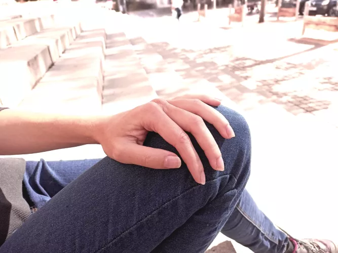 Rest in the city by Orag16