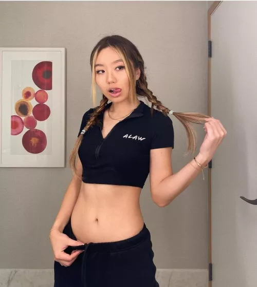 Rubber or raw? by redmiek