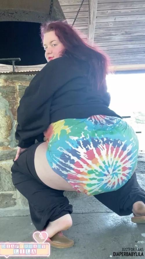 Uh-oh! No, look away!! Please don’t tell anyone about this🥺 my diapers are so embarrassing😣💦 by thediaperbabylila