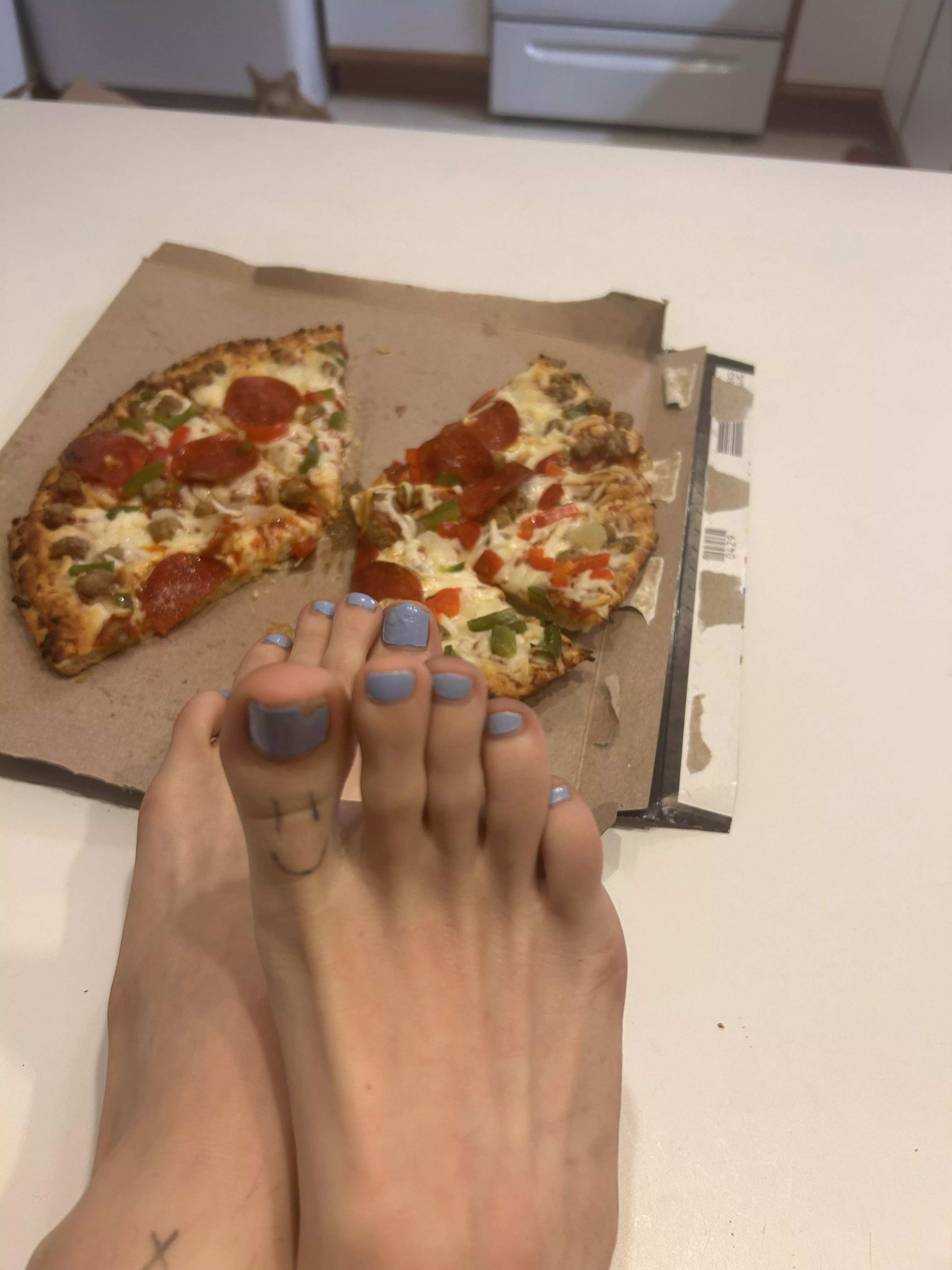 Yummy yummy posted by calypsoskitty