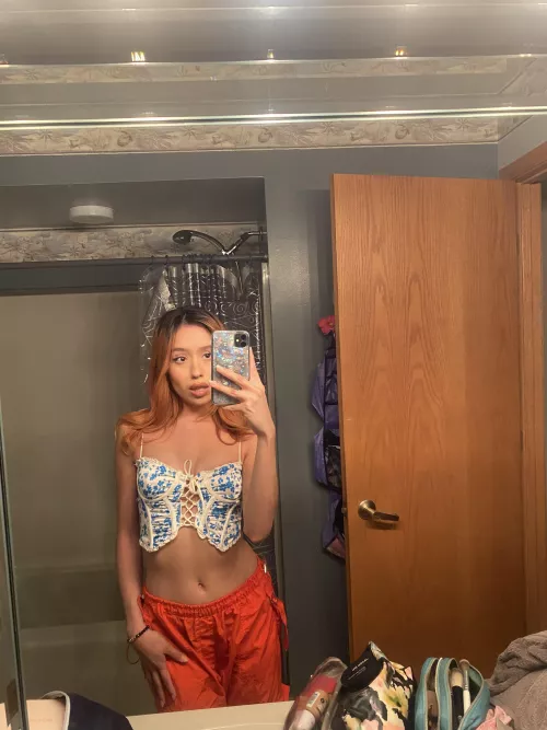 Am I wife material? by cutehappygirl_