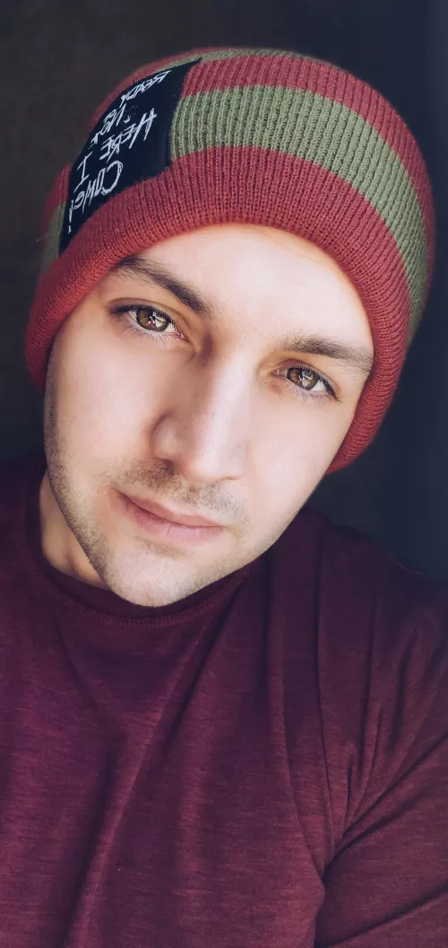 Hey guys 👋 Hope you're having a good day by Infamous-Fortune-655