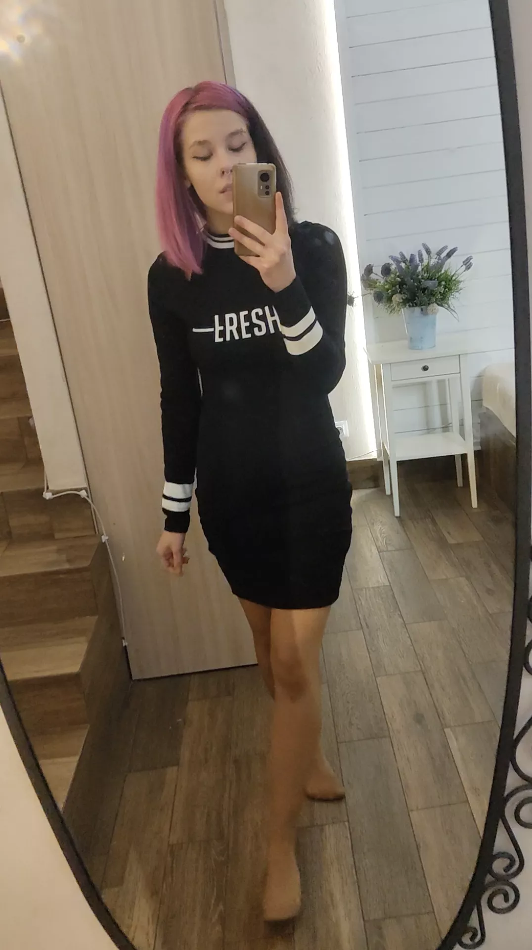 How do you like my dress? posted by babyishSidecar790