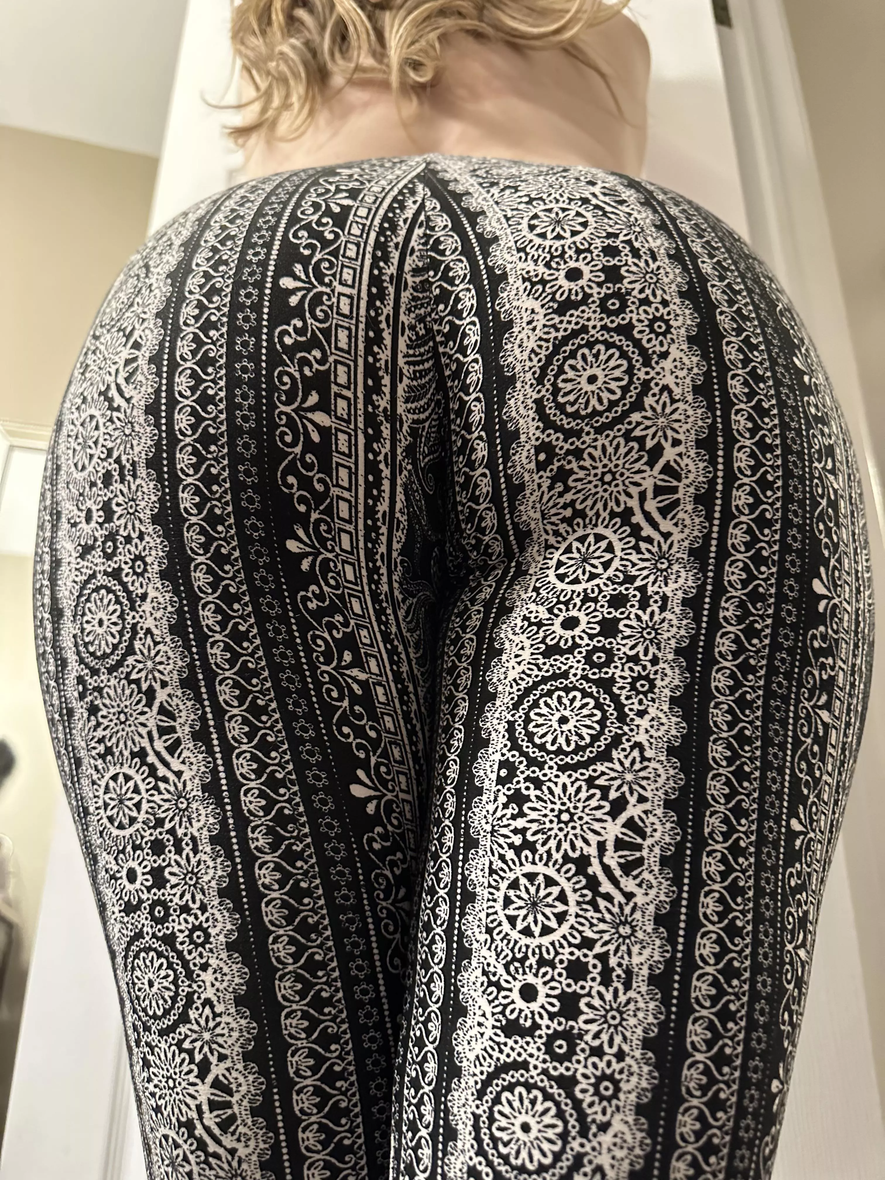 I feel so good in these ! Maybe I’ll peel them off later? posted by YogaPantsBigAssMilf