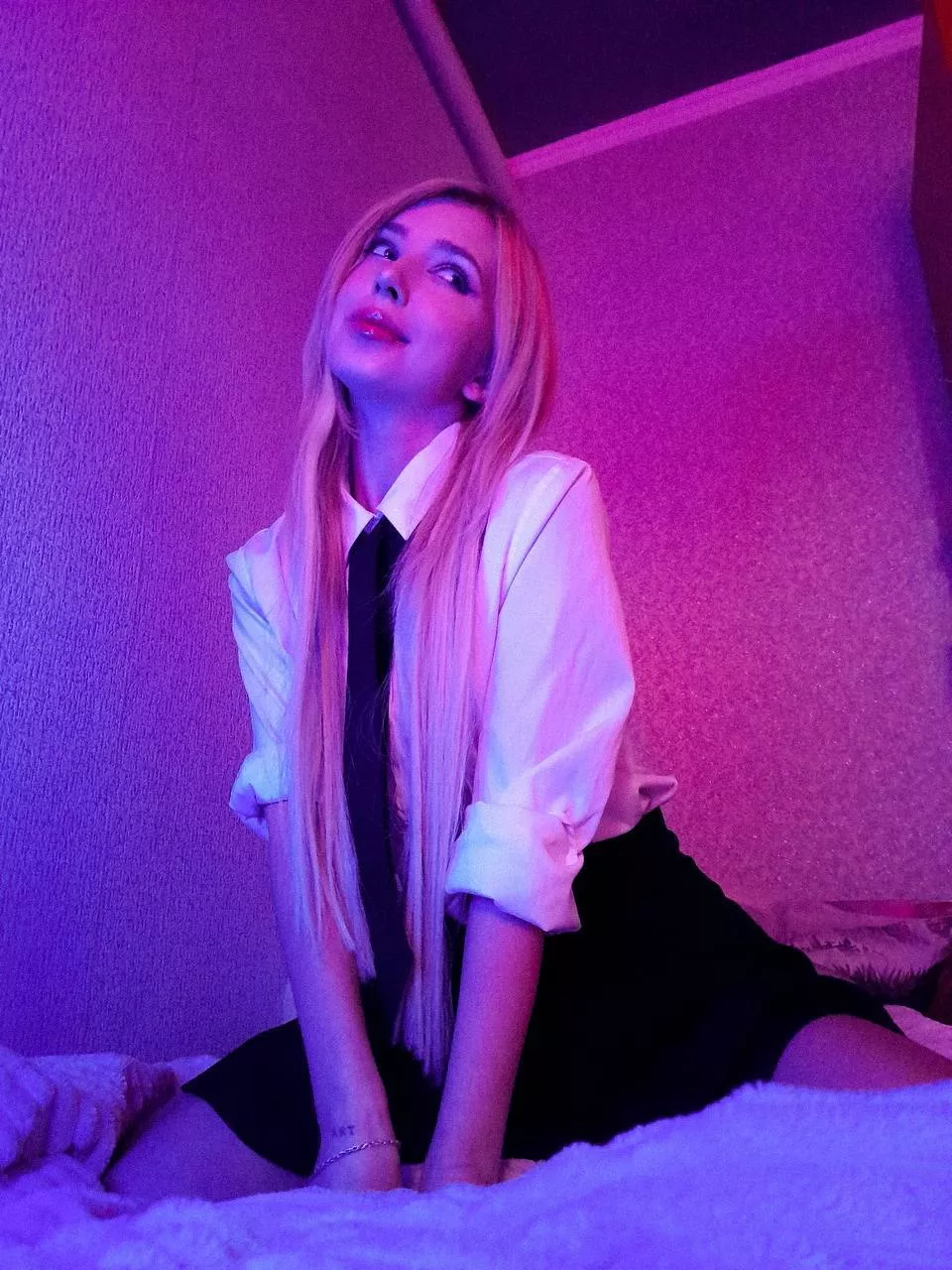 I want my hair to grow to cover my ass posted by swweet_candy