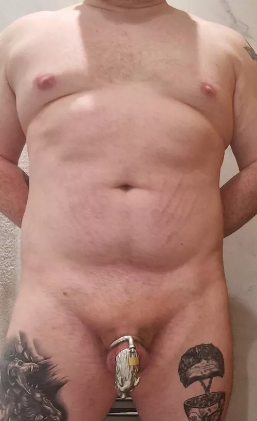 It's opposites week so my dollie decided I should lock myself up like a bad toy. by wraith0410