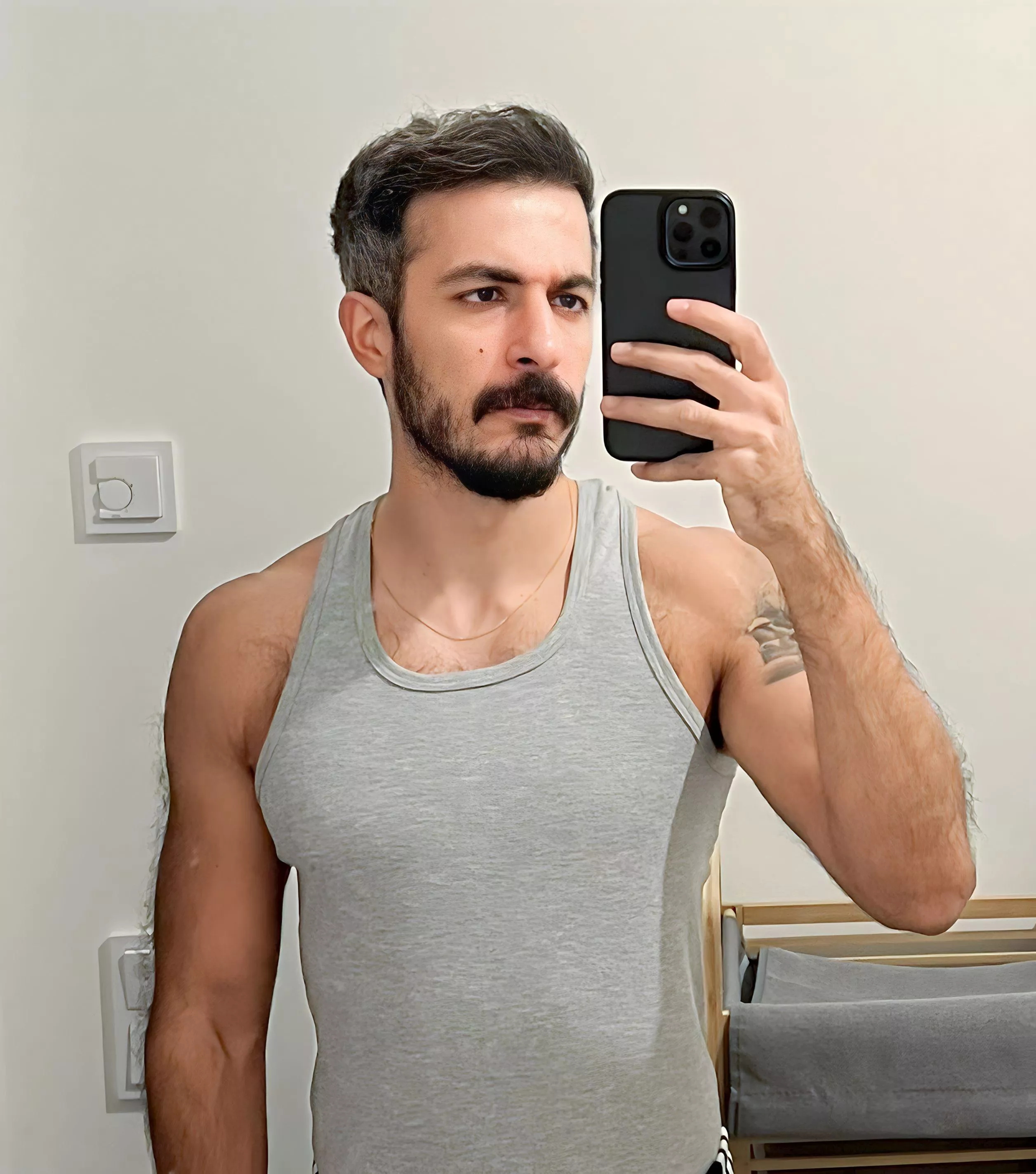 It’s the gray Berlin weather for me. 🌫️😌 posted by hakikigulyabani