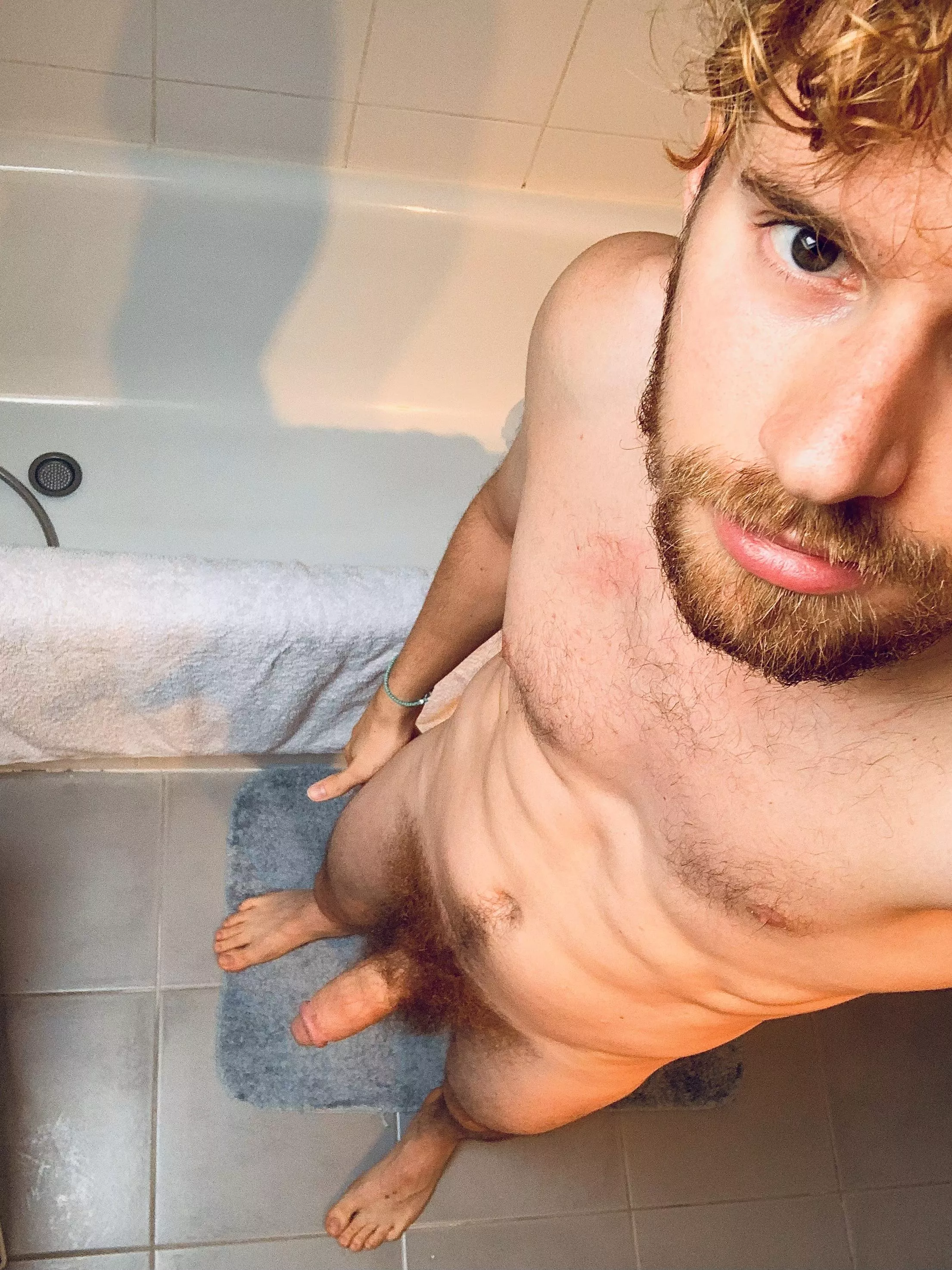 My male pubes and my face posted by ario18