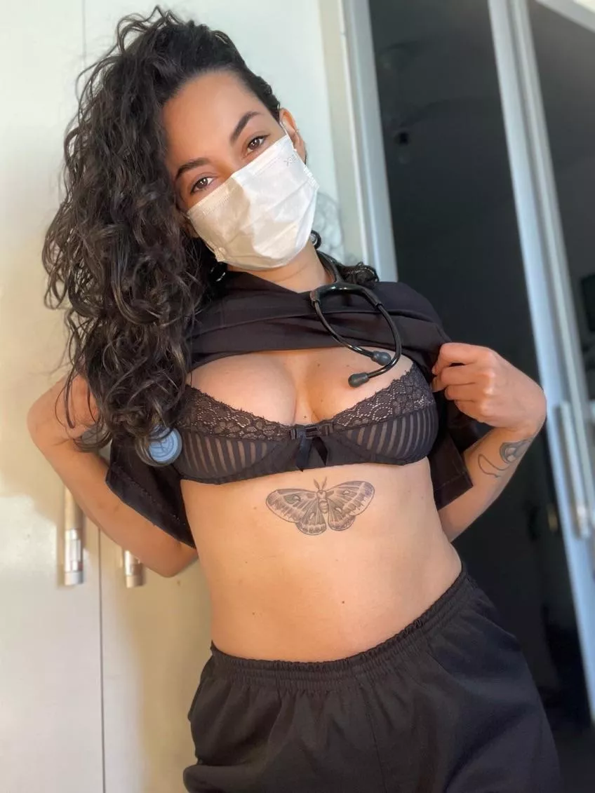 Ready for your appointment 🤭🩺 posted by lunasoares