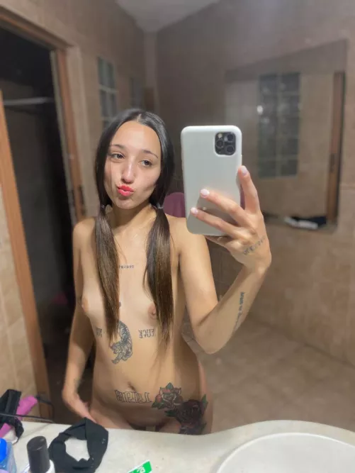 Say yes if you are alive by Lyla_FX