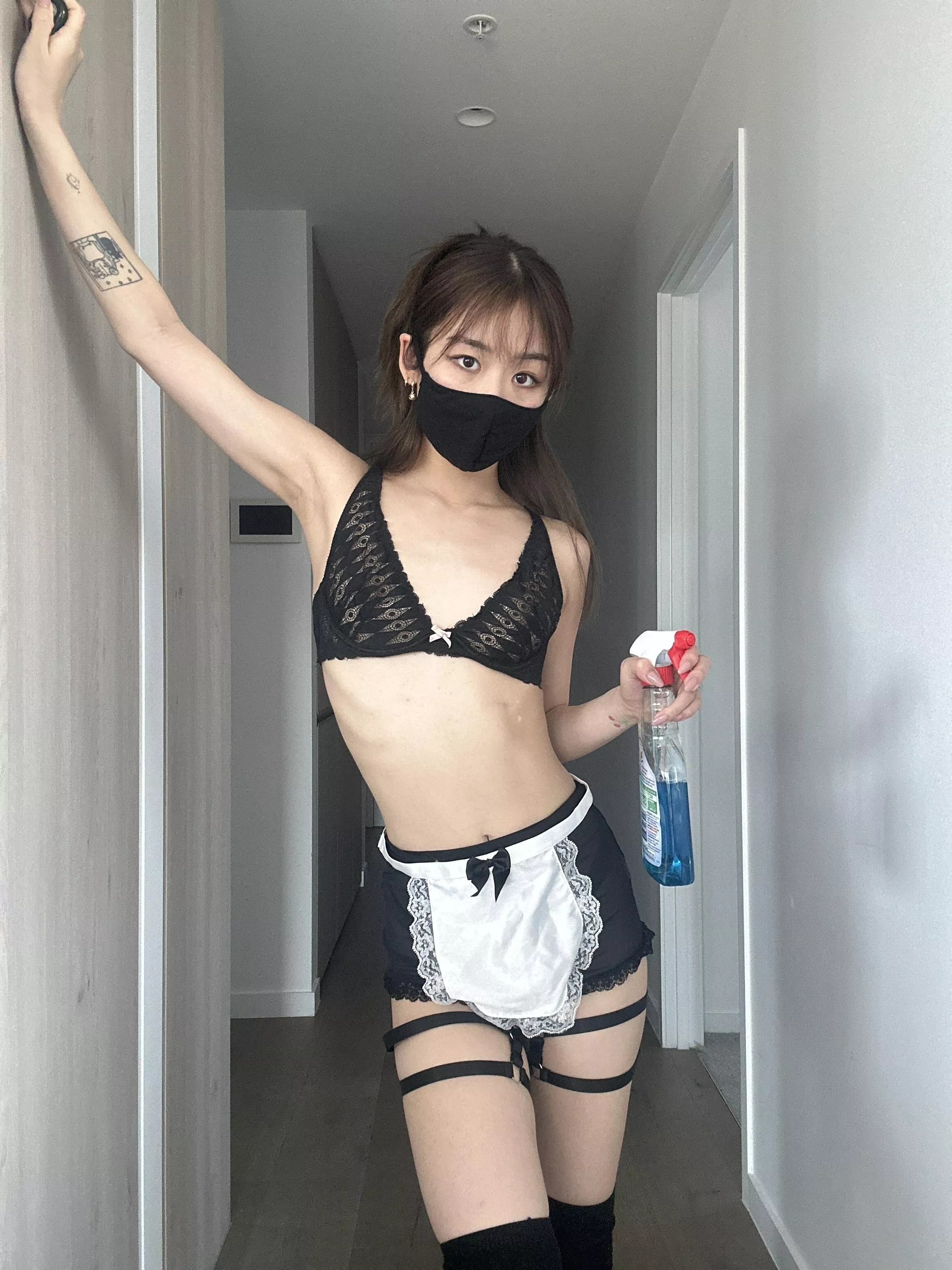 So flat and tiny posted by lunaalovesyouu