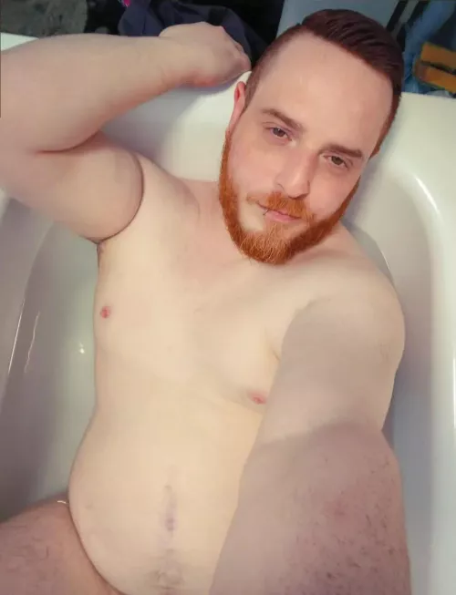 Anyone wanna scrub my back by bearsprout