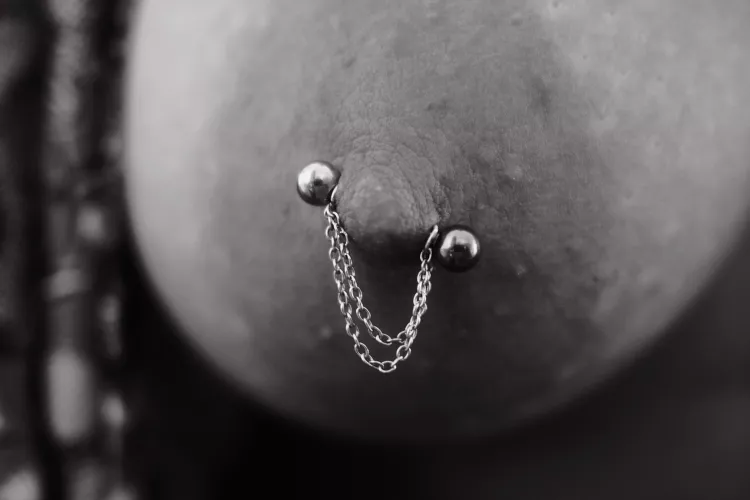 Chained ⛓️🖤 [OC] by Hanna_and_Chris