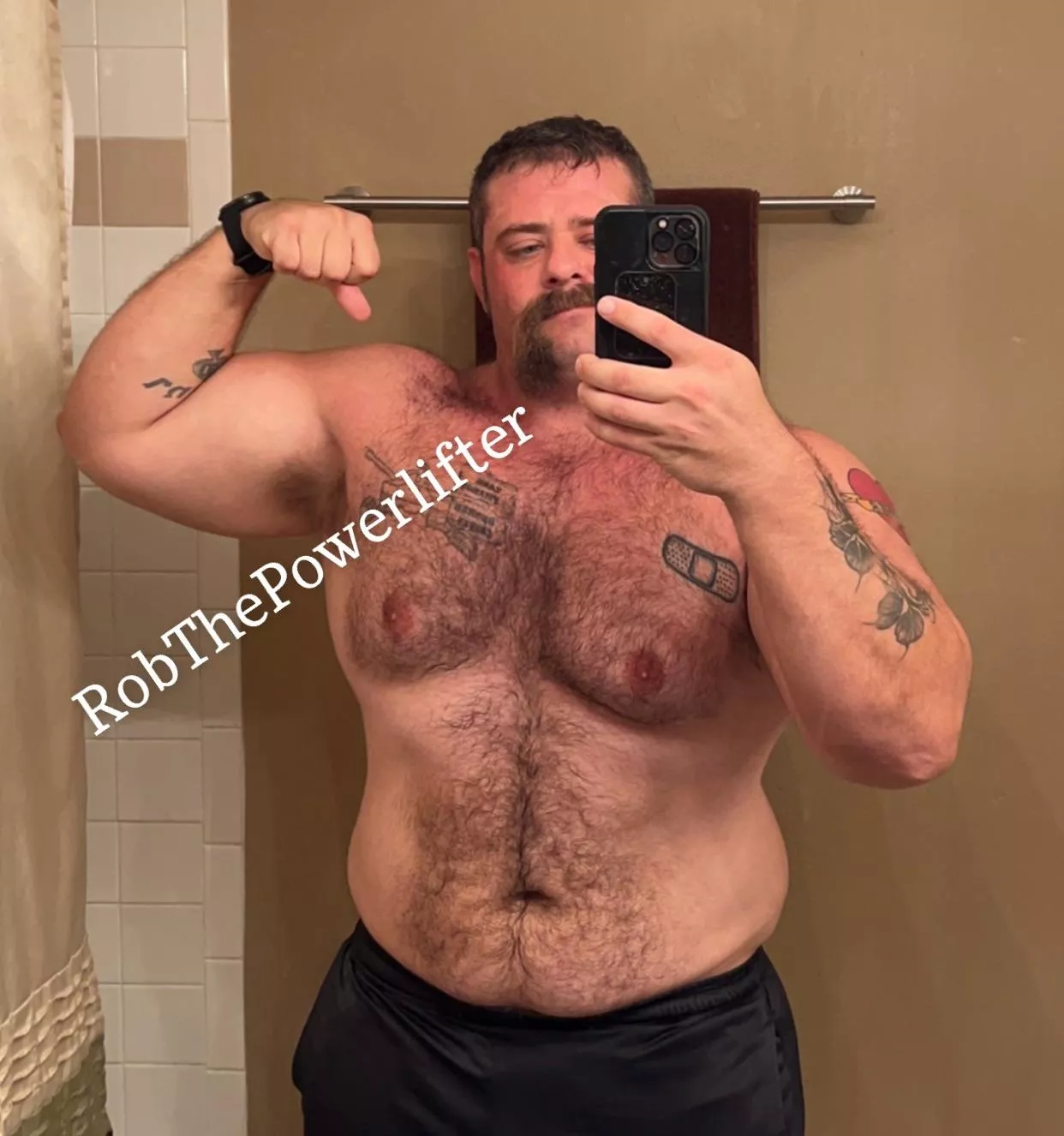 Describe my sweaty musk. posted by RobThePowerLifter