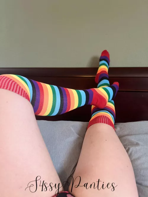 Do these stripes make my feet look delicious? [Selling][usa] See pinned posts for info and drawers, then dm to get yours! Thigh highs start at $30 by S4ssypanties