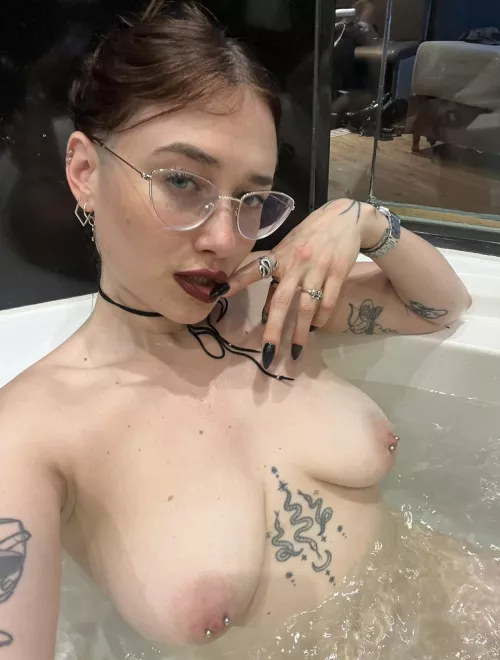 do u like my nipples? :) by kittystraw