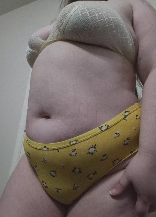 Do you think I'm your type? by VulgarVelma