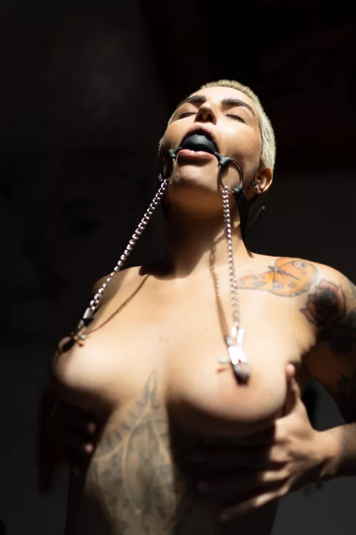 How good is that lighting? by Georgieweare97