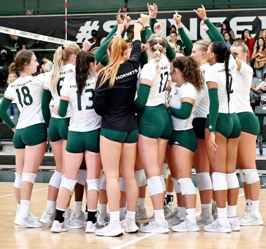 Huddled up by pmmeyournudes247