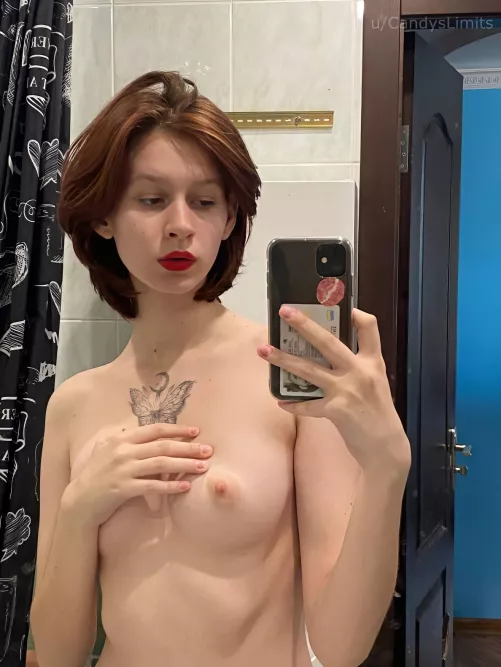 I feel shy about my skinny body by CandysLimits