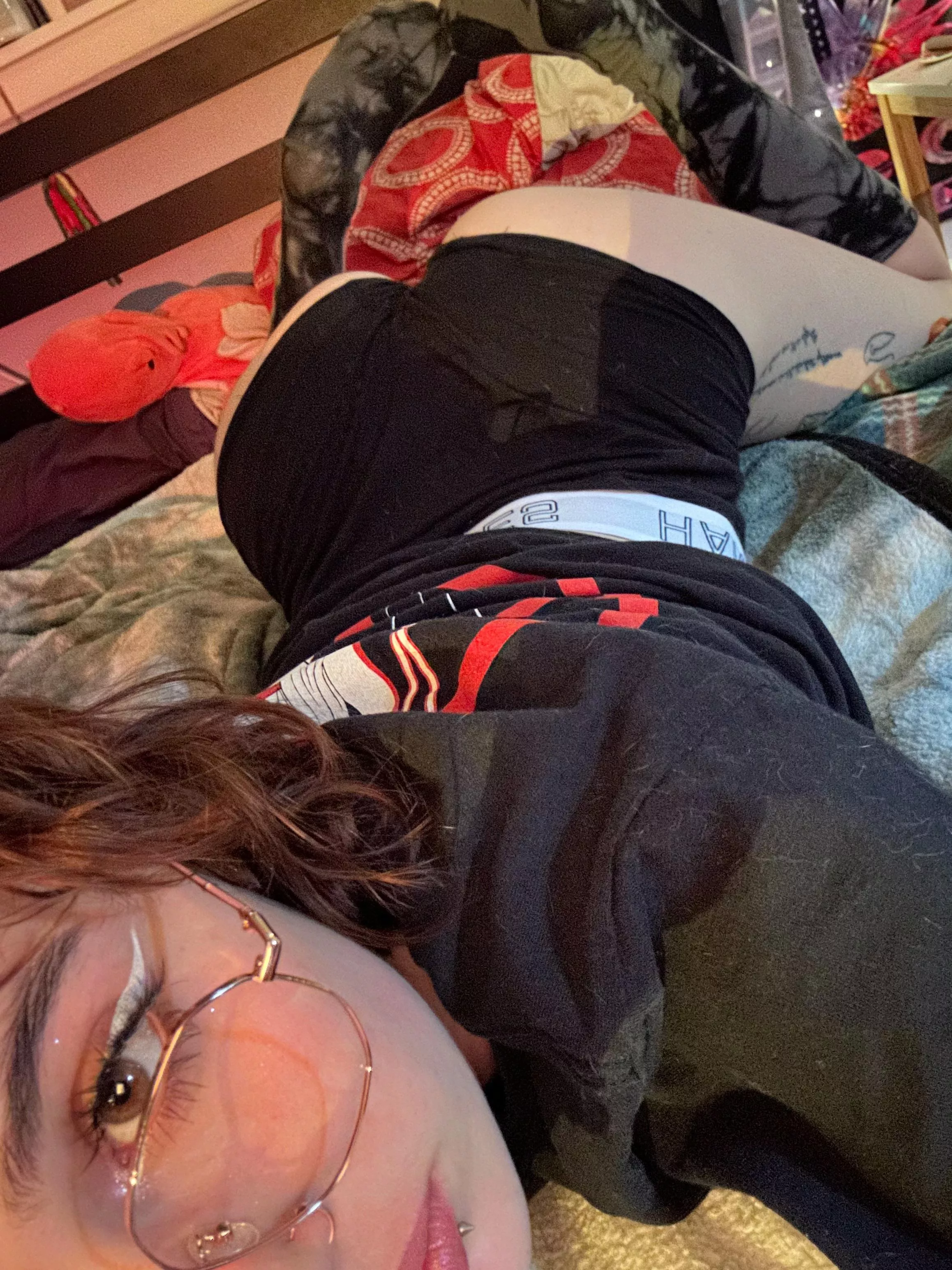 i know you want to put something between my cheeks ;) posted by d3monbabi3